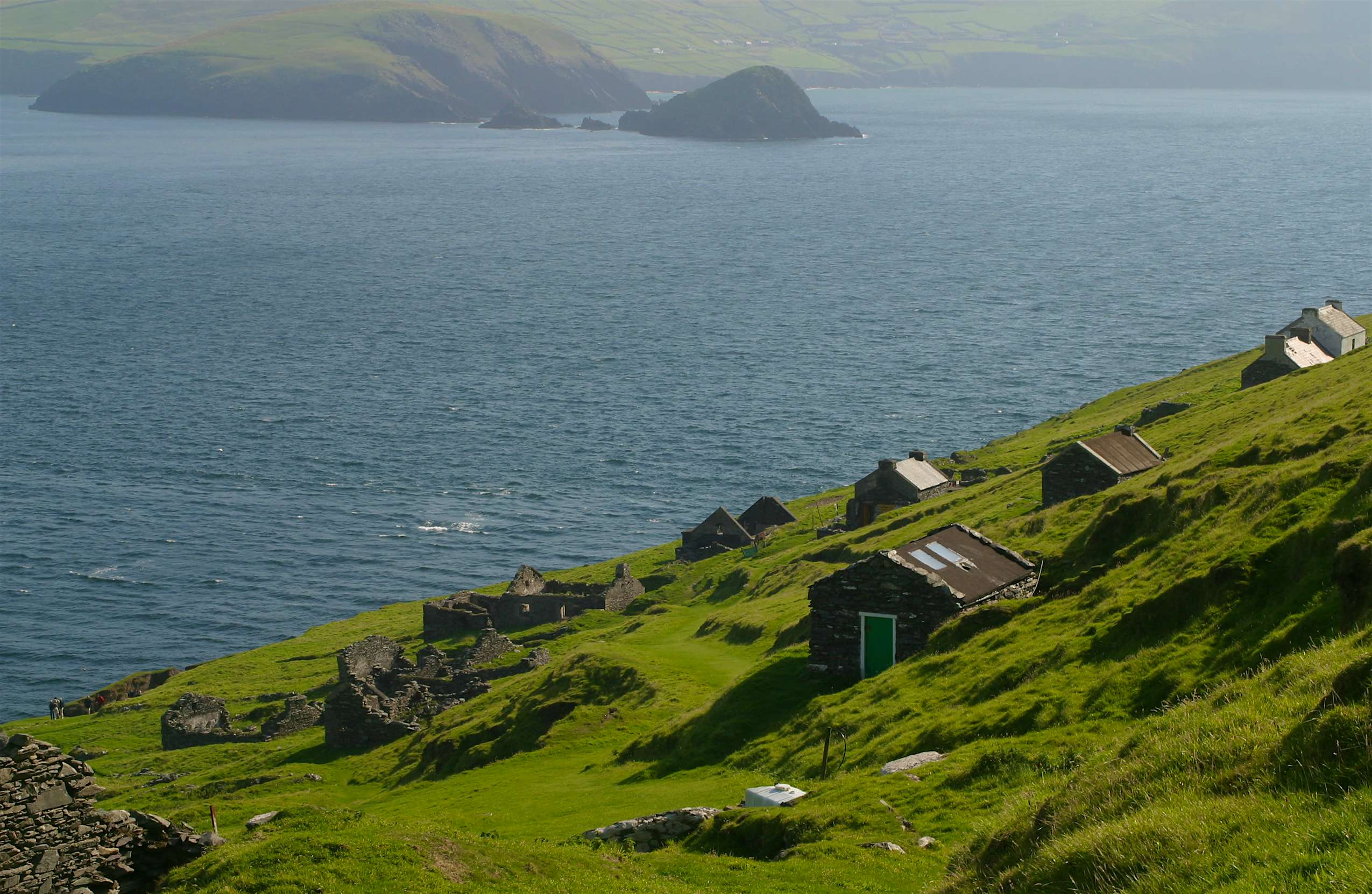 Apply for a dream job working on a remote Irish island in summer Apply for a dream job working on a remote Irish island in summer